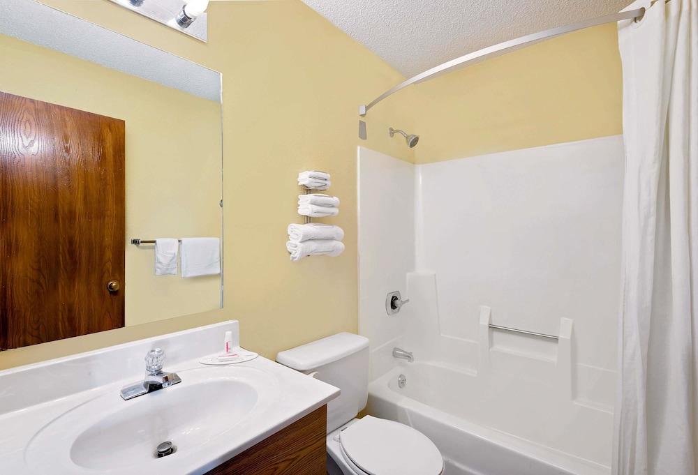 Hotel Super 8 By Wyndham