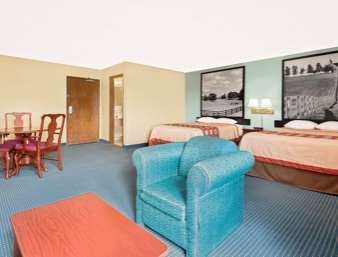 Super 8 By Wyndham